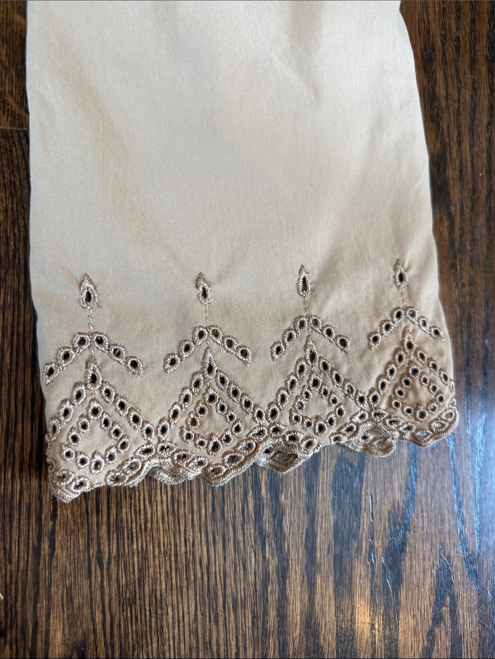 Guess Collection Tan Eyelet Cropped Dress Pants - Picture 4 of 6